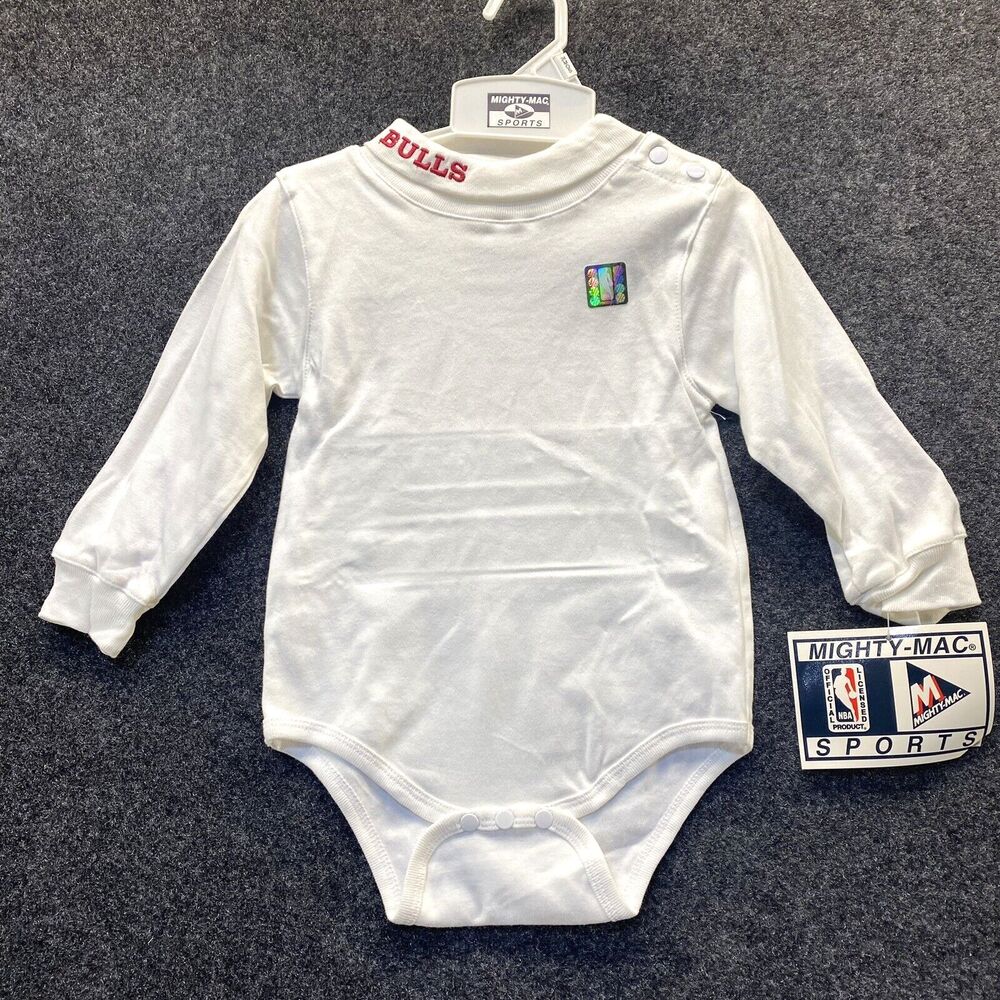 Vintage Chicago Bulls NBA Baby Toddler One Piece Bodysuit 24 Months